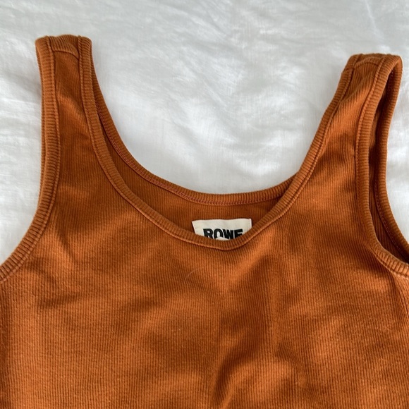 Wear Rowe lounge set - Picture 4 of 6